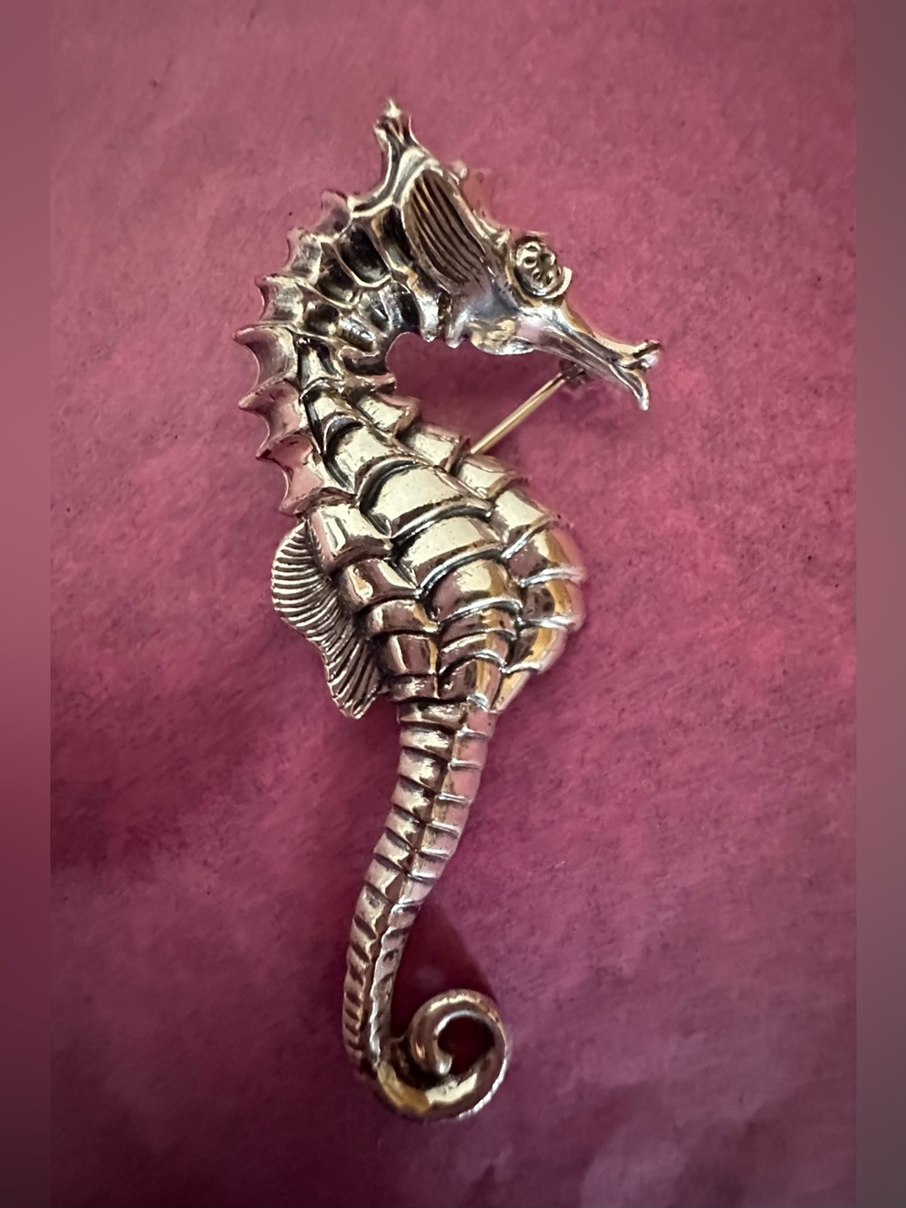 Vintage Beau Silver Seahorse Brooch